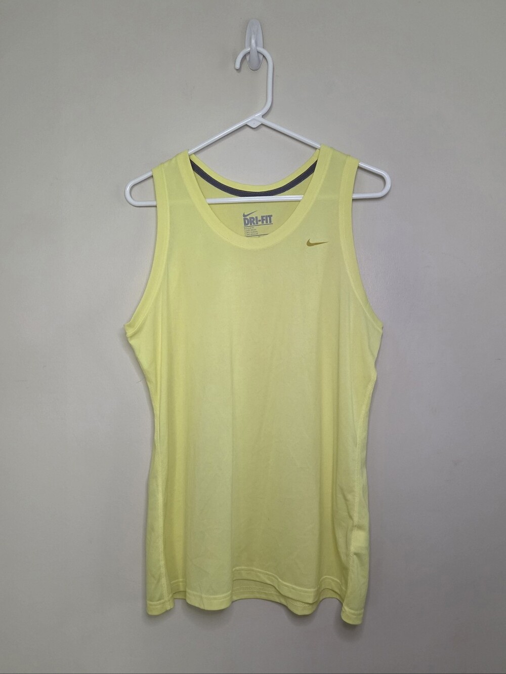Women's Nike Yellow Dri Fit Tank Sz XL